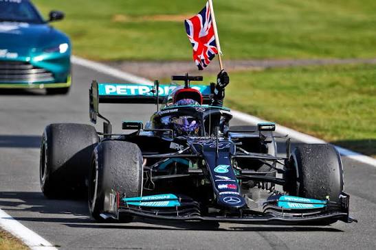 Silverstone fast flowing corners and high energy demands