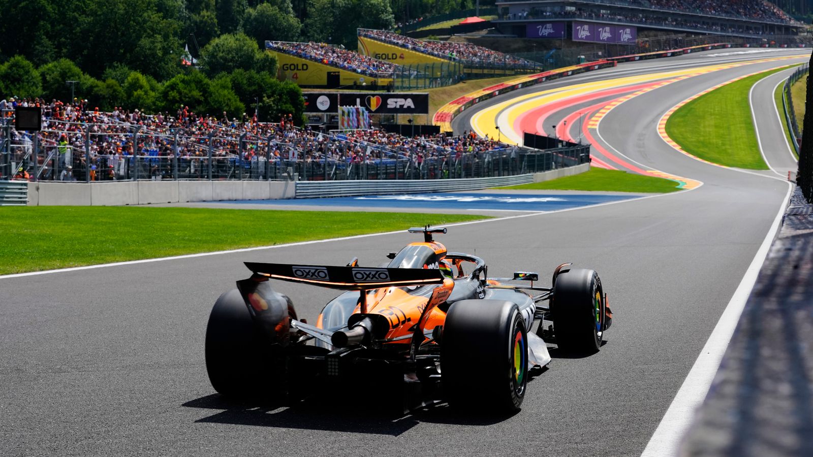 Spa-Francorchamps Eau Rouge and Raidillon sweeping uphill